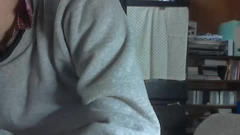 kunio37 online show from January 14, 2025, 12:56 pm