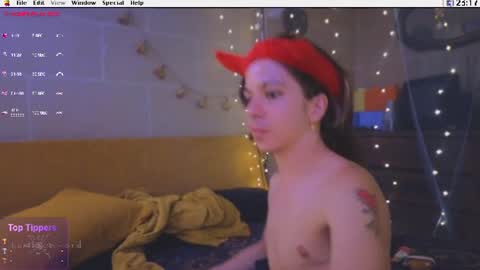 Snapshot of kuntboyzworld chatting on July 21, 2026, 9:17 pm Krypto hethey online show from July 21, 2026, 9:17 pm