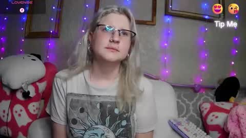 Snapshot of kunzitegoddess chatting on February 15, 2026, 12:58 pm Samantha online show from February 15, 2026, 12:58 pm