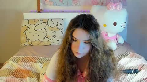 Snapshot of kuraii_ chatting on February 11, 2025, 2:25 am Anna online show from February 11, 2025, 2:25 am