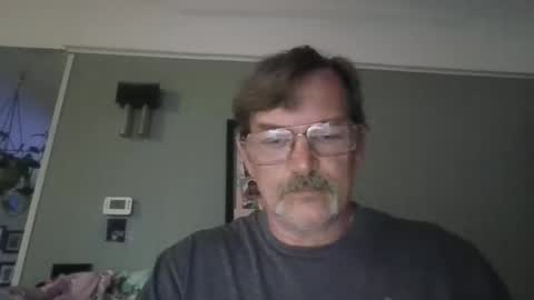 kurt3398 online show from May 13, 2026, 9:55 pm