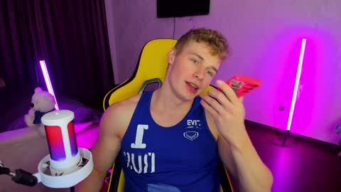 kurt_hanssen online show from December 14, 2024, 4:42 pm