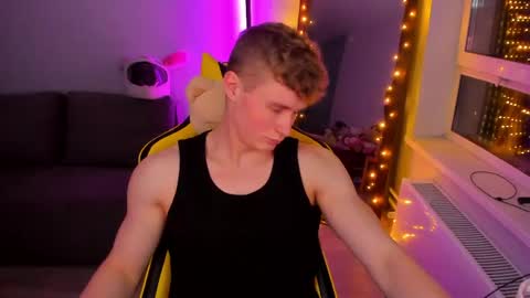 kurt_hanssen online show from April 30, 2026, 8:57 pm