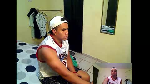 Snapshot of kushlozter chatting on October 24, 2025, 10:50 pm kushlozter online show from October 24, 2025, 10:50 pm