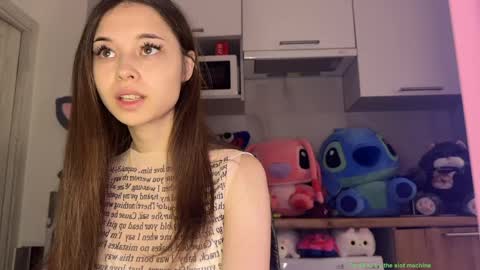 Snapshot of kusssecka chatting on April 3, 2026, 8:45 am Brianna my friends can call me Bri or kusya D online show from April 3, 2026, 8:45 am