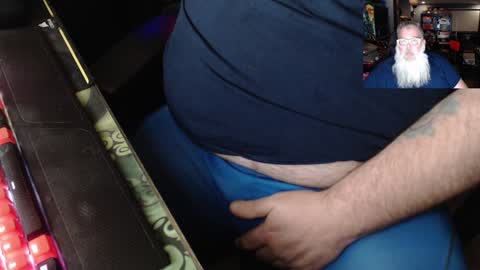 Snapshot of kustom77 chatting on January 19, 2025, 3:50 am Vlad Voivode of Wallachia online show from January 19, 2025, 3:50 am