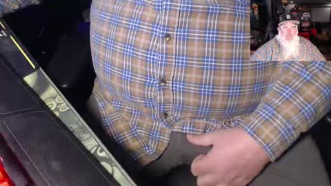 Snapshot of kustom77 chatting on February 14, 2025, 3:36 pm Vlad Voivode of Wallachia online show from February 14, 2025, 3:36 pm