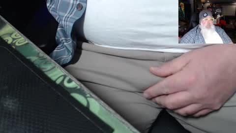 Snapshot of kustom77 chatting on February 21, 2025, 5:20 pm Vlad Voivode of Wallachia online show from February 21, 2025, 5:20 pm