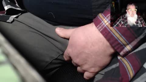 Snapshot of kustom77 chatting on February 23, 2025, 3:18 pm Vlad Voivode of Wallachia online show from February 23, 2025, 3:18 pm