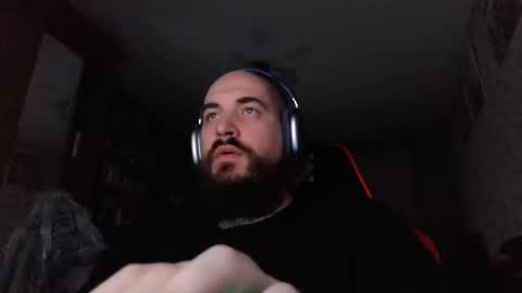 Snapshot of kuzmabig chatting on November 30, 2025, 8:24 pm kuzmabig online show from November 30, 2025, 8:24 pm