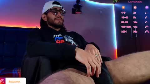 kuzzcoo online show from February 6, 2026, 1:47 pm