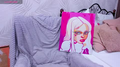 Snapshot of kvetachka chatting on December 18, 2024, 3:58 am Kvetachka Thu-Sun 0900am-1500pmGTM2 online show from December 18, 2024, 3:58 am