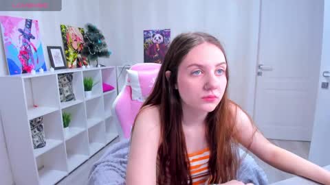 Snapshot of kvetachka chatting on January 15, 2025, 1:12 am Kvetachka Thu-Sun 0900am-1500pmGTM2 online show from January 15, 2025, 1:12 am