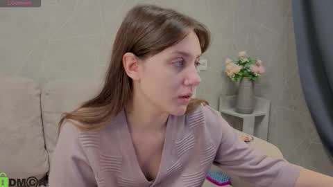 Snapshot of kvetachka chatting on September 19, 2025, 12:23 am Kvetachka Thu-Sun 0900am-1500pmGTM2 online show from September 19, 2025, 12:23 am