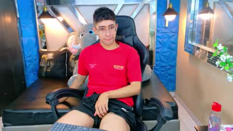 Snapshot of kygo_williams chatting on September 19, 2025, 2:29 pm Kygo online show from September 19, 2025, 2:29 pm