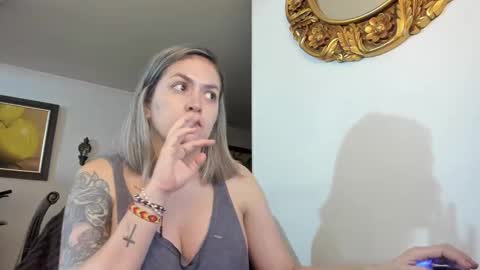 kyhara online show from February 21, 2025, 5:24 am