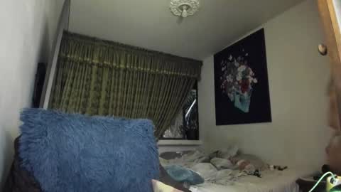 kyhara online show from September 21, 2025, 1:40 am