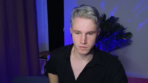 Snapshot of kyle_4u chatting on January 2, 2025, 5:24 am Kyle online show from January 2, 2025, 5:24 am