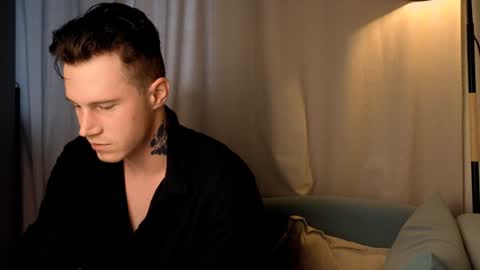 Snapshot of kyle_4u chatting on January 24, 2025, 5:42 am Kyle online show from January 24, 2025, 5:42 am