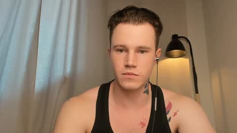 Snapshot of kyle_4u chatting on February 8, 2025, 5:40 am Kyle online show from February 8, 2025, 5:40 am