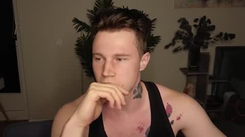 Snapshot of kyle_4u chatting on February 9, 2025, 5:22 pm Kyle online show from February 9, 2025, 5:22 pm