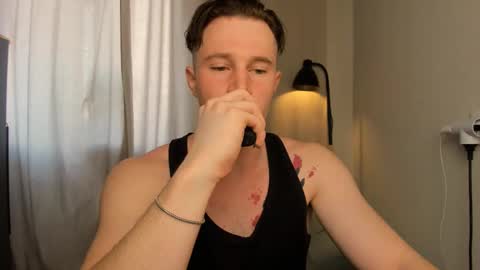 Snapshot of kyle_4u chatting on March 4, 2025, 6:04 am Kyle online show from March 4, 2025, 6:04 am