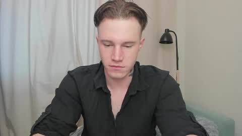 Snapshot of kyle_4u chatting on March 5, 2025, 5:40 am Kyle online show from March 5, 2025, 5:40 am