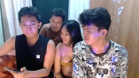 kyle_lacuste online show from December 17, 2025, 1:50 pm