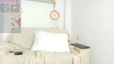 Snapshot of kyledoom_ chatting on May 12, 2026, 5:43 pm K Y L E online show from May 12, 2026, 5:43 pm