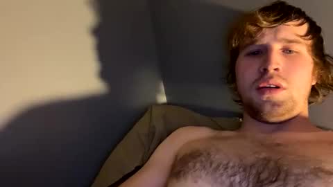 kylelovepussy69 online show from February 26, 2025, 7:49 pm