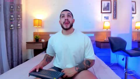 Snapshot of kylenorth_ chatting on September 14, 2025, 7:13 pm kylenorth_ online show from September 14, 2025, 7:13 pm