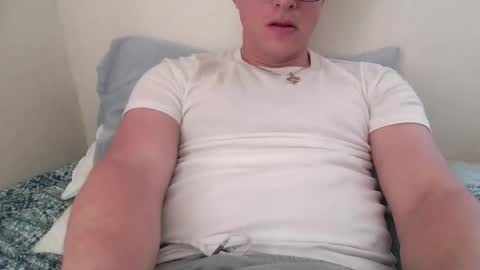 Snapshot of kyleracepearson chatting on April 10, 2026, 10:36 pm kylerace online show from April 10, 2026, 10:36 pm