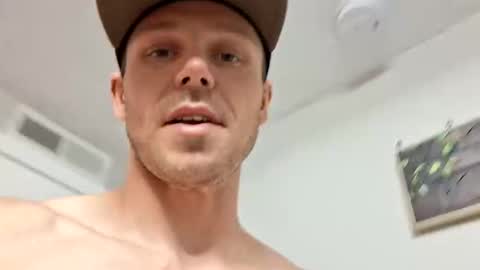 Snapshot of kylespade727 chatting on November 13, 2025, 6:40 pm Thickcock813 online show from November 13, 2025, 6:40 pm