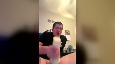 Snapshot of kylevogt2024 chatting on March 21, 2026, 2:05 am kylevogt2024 online show from March 21, 2026, 2:05 am