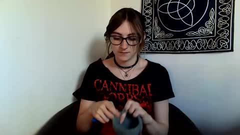 Kylianna online show from October 7, 2025, 7:11 pm