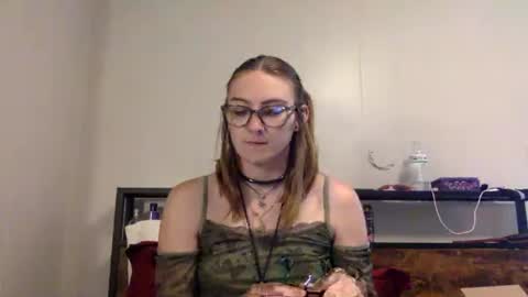 Kylianna online show from July 23, 2026, 8:51 pm