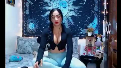 Snapshot of kylie_capricorn chatting on July 23, 2026, 11:35 pm kylie online show from July 23, 2026, 11:35 pm