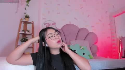 Snapshot of kylie_evans_18 chatting on July 26, 2026, 2:53 am Kylie online show from July 26, 2026, 2:53 am