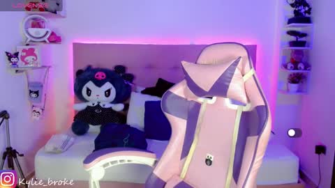 Snapshot of kylie_hottt_ chatting on January 28, 2025, 9:08 pm k ylie online show from January 28, 2025, 9:08 pm