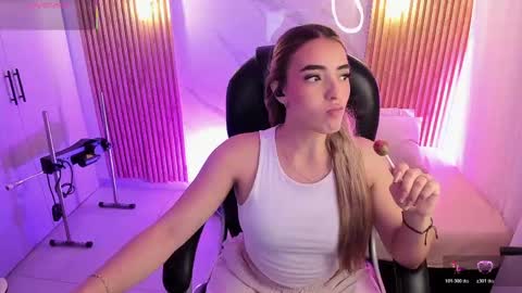 Snapshot of kylie_jones6 chatting on May 29, 2026, 2:53 am KYLIE online show from May 29, 2026, 2:53 am