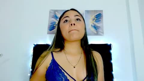 Snapshot of kylie_loveee chatting on January 22, 2025, 5:28 pm Paola online show from January 22, 2025, 5:28 pm