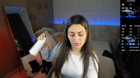Kylie online show from April 25, 2026, 1:14 pm