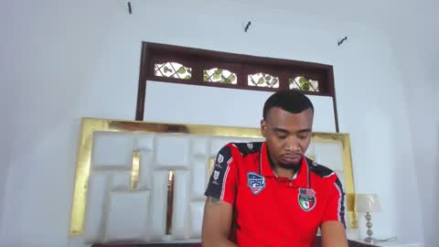 Snapshot of kylieandjhonny chatting on February 15, 2025, 6:33 pm Kaylie And Jhony online show from February 15, 2025, 6:33 pm