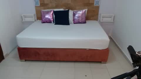 Melissa online show from December 21, 2025, 11:06 am