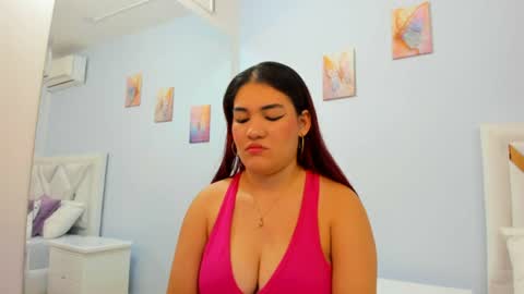 Melissa online show from July 30, 2026, 1:43 pm