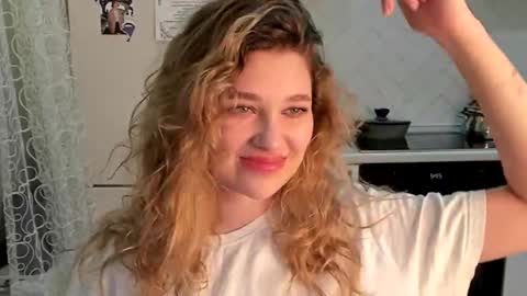 Din online show from February 22, 2025, 8:42 pm