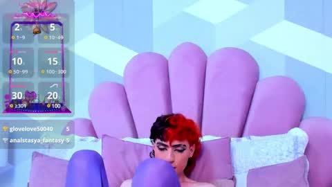 Snapshot of kyliemonnet chatting on February 21, 2025, 9:02 am Kylie jl online show from February 21, 2025, 9:02 am