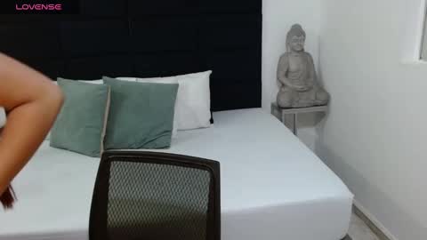 Kylie online show from October 6, 2025, 10:02 am