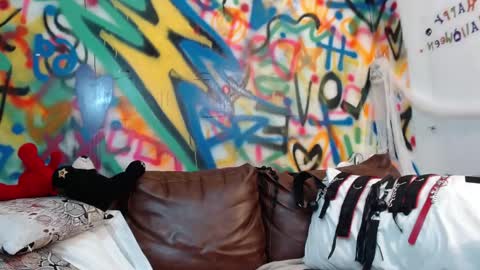 Kylie online show from November 2, 2025, 10:50 am