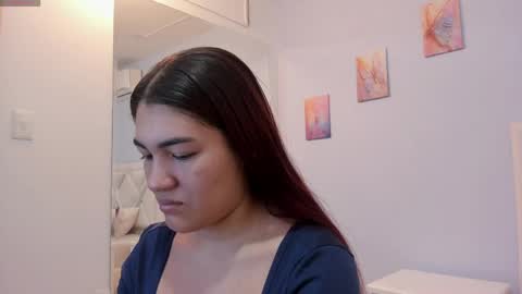 Snapshot of kyliiebaker chatting on June 1, 2026, 11:45 am Kylie online show from June 1, 2026, 11:45 am